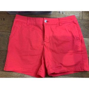 NEW Woman’s size 6 Classic Chino Liz Claiborne Shorts